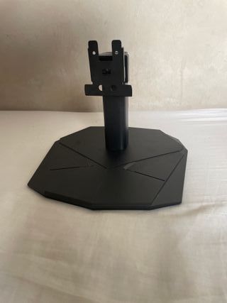 Monitor Acer 180Hz 0.5ms HDR, precio negociable