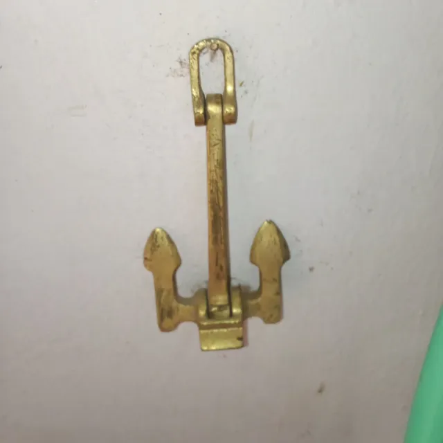 Âncora decorativa de metal