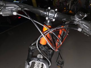 Bicicleta Montaña SHIMANO SK6 27.5  Casi Nueva