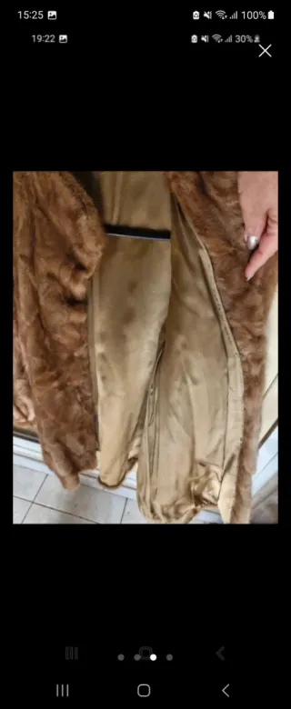 Abrigo de piel marrón