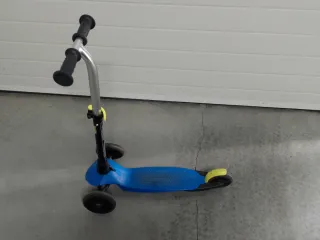 Patinete infantil 3 ruedas azul,plegable