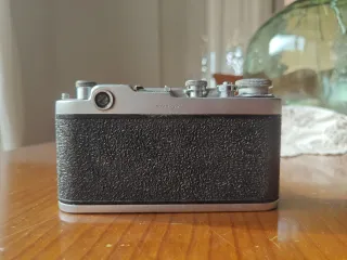 Cámara FED 2 Plata/Negra telemétrica.