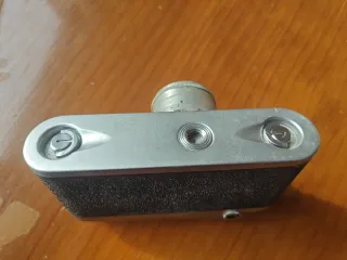 Cámara FED 2 Plata/Negra telemétrica.