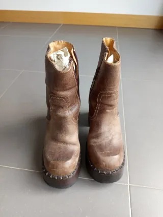 Botines Destroy Marrones Plataforma Tacón