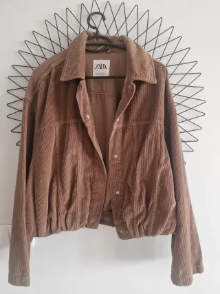 Cazadora Zara Marrón Corduroy