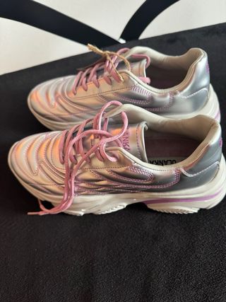 Zapatillas ULANKA plateadas y lilas