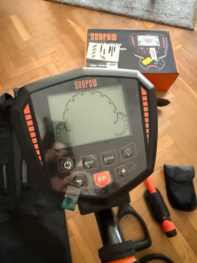 Detector de Metales SUNPOW con Accesorios