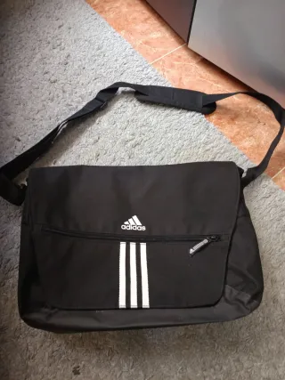 Bolso bandolera Adidas negro