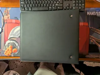 Álbum Ultimate Guard Xenoskin 16 Cartas