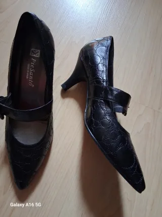 Zapato salón mujer Piesanto negro