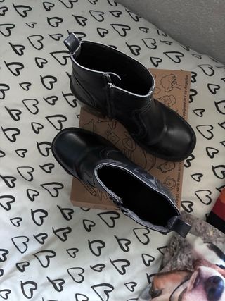 Botas negras tacón grueso estilo Bratz