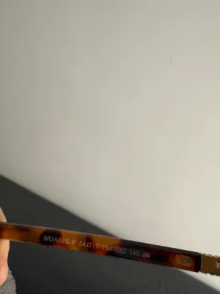 Gafas de sol miu miu en perfecto estado