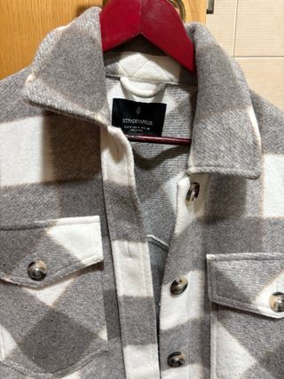 Sobrecamisa cuadros gris y blanco