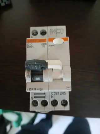 Merlin Gerin C10 Interruptor Diferencial 30mA