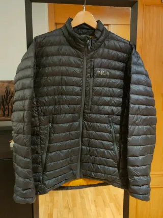 Plumas Rab Microlight Negra talla M