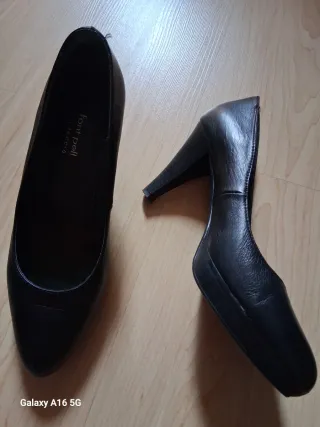 Zapatos de salón Font Pell negros mujer