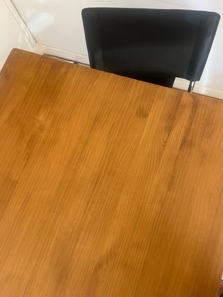 Tavolo in legno massello per 6 persone