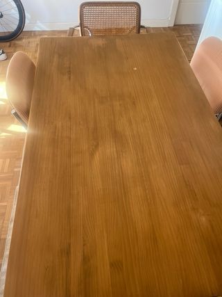 Tavolo in legno massello per 6 persone