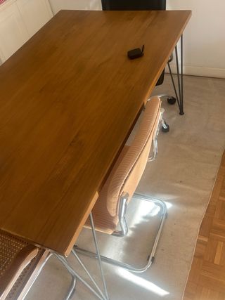 Tavolo in legno massello per 6 persone