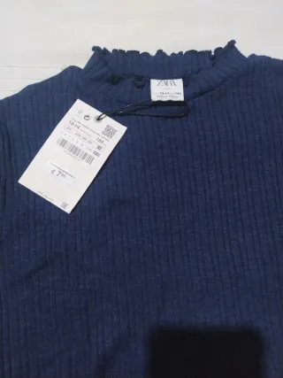 Camiseta Zara canalé cuello alto azul XS