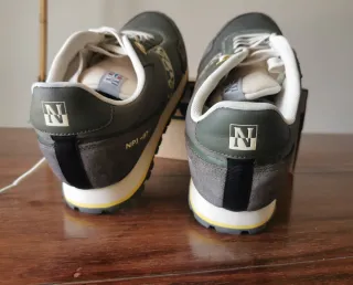 Napapijri Lotus uomo n.46 – Ottime condizioni