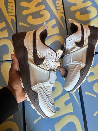 Nike Zoom Field Jaxx Travis Scott Light Chocolate