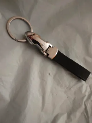 Llavero Jaguar Nuevo Plata y Negro