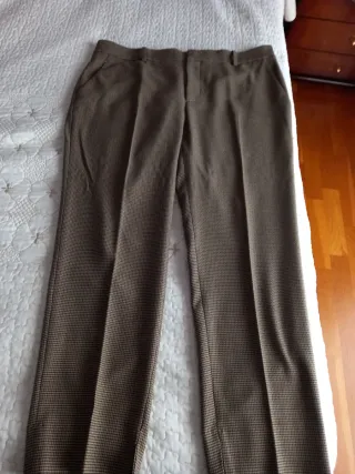 Pantalón de cuadros Zara mujer