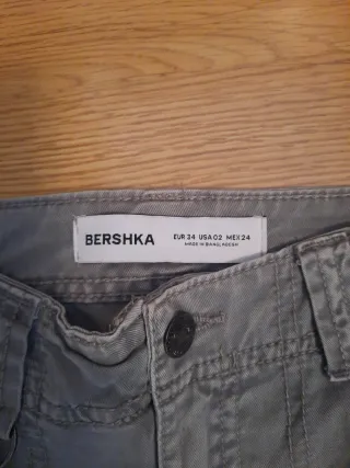 Pantalón cargo gris