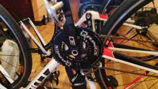 Bicicleta carretera  cuadro carbono Cube Talla53