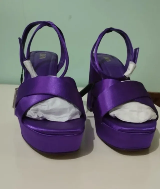 Tacones Zara Morados Plataforma talla 36 nuevos