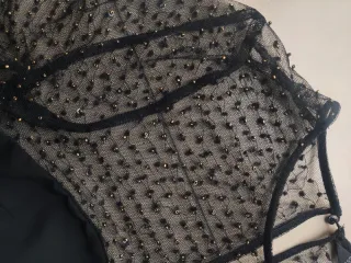 Vestido de fiesta negro ZARA lentejuelas abalorios