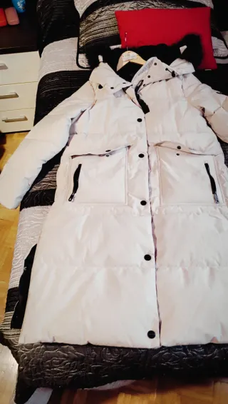 Plumas mujer largo beige