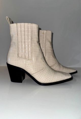 Botines Cowboy Beige/Blanco Stradivarius