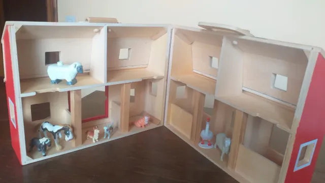 Casa de Fazenda de Brinquedo em Madeira