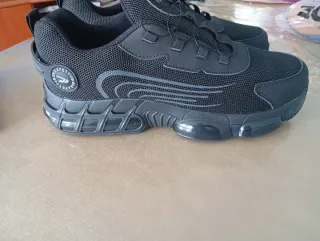 Zapatos de seguridad negros