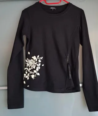 Camiseta DKNY manga larga con motivo floral