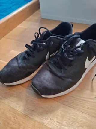 Deportivas Nike Air Max Negras y Blancas