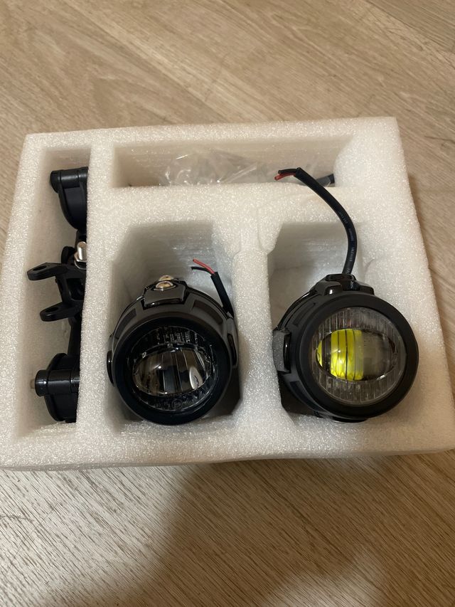 Luces LED Moto BMW R1250GS Yamaha MT07