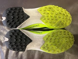 Botas Adidas suela Turf Talla 37.