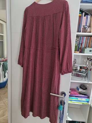 Vestido largo lunares rojo Dunnes