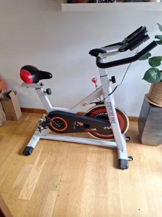 Bicicleta Estática Ejercicio