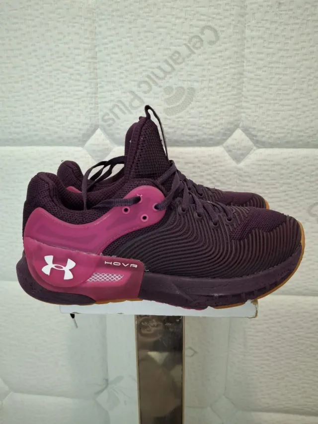 Zapatillas Under Armour HOVR Apex 2 Morado