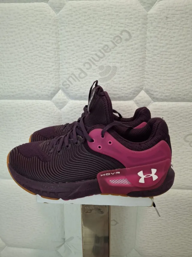 Zapatillas Under Armour HOVR Apex 2 Morado