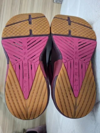 Zapatillas Under Armour HOVR Apex 2 Morado