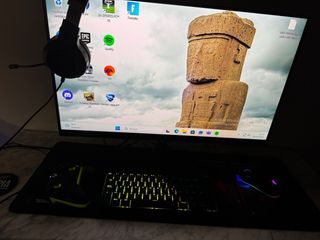 Pacchetto PC da tavolo per gaming RGB