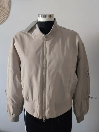 Chaqueta cortavientos Adidas by Stella McCartney