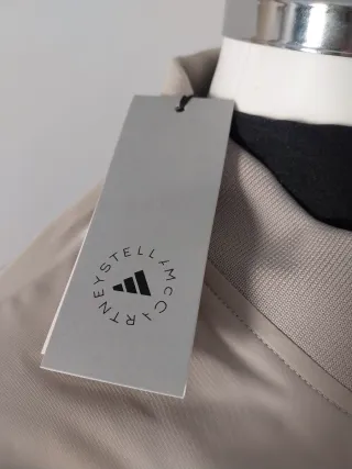 Chaqueta cortavientos Adidas by Stella McCartney