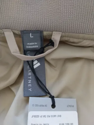 Chaqueta cortavientos Adidas by Stella McCartney