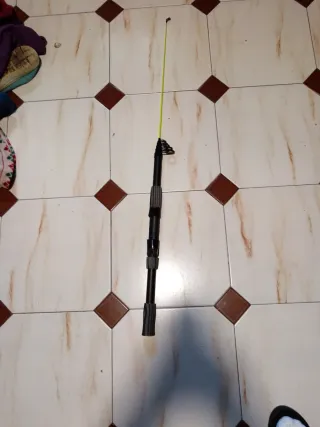 Caña de pescar telescópica 3m